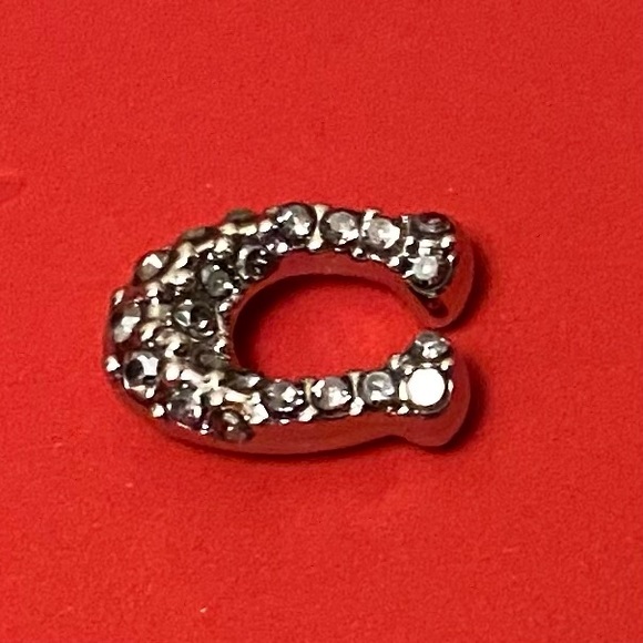 Coach Gift Set in Gift Box with Three Pairs of Stud Earrings - Picture 8 of 12